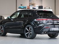 begagnad Porsche Macan S 2024 Svart