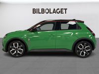 Begagnad Renault 5 E-Tech Techno 111 kW (151 HK) 2025 Grön Halvkombi