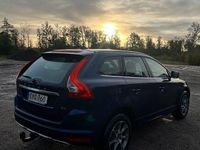 Begagnad Volvo XC60 Ocean Race 181 HK (133 kW) 2014 Blå SUV