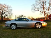 Begagnad Jaguar XK 301 HK (221 kW) 2003 Silver met/antracit skinn Sportkupé