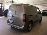 begagnad Opel Combo Lunch Edition 100hk Motorvärmare Drag Rattvärme