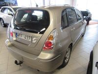 Begagnad Suzuki Liana 106 HK (77 kW) 2004 Brun Sedan