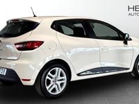 Begagnad Renault Clio IV Zen 73 HK (53 kW) 2016 Vit Halvkombi
