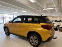 Begagnad Suzuki Vitara 130 HK (95 kW) 2021 Gul SUV