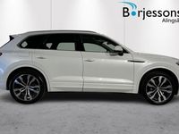 begagnad VW Touareg R-Line V6 TDI 4M Tiptronic 2018, SUV