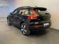 Begagnad Volvo XC40 Core 185 kW (252 HK) 2022 Svart SUV