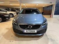 Begagnad Volvo V40 Pro 150 HK (110 kW) 2019 Ljusblå Halvkombi