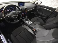 begagnad Audi A3 Sportback 1.4 TFSI 110HK AUT G-TRON PDC 0.43L/MIL XENON 17"