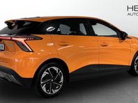 Begagnad MG MG4 EV Luxury 150 kW (204 HK) 2022 Orange Halvkombi