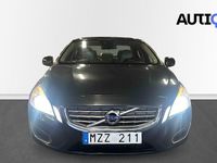 Begagnad Volvo S60 Momentum 116 HK (85 kW) 2012 Savile grey Sedan