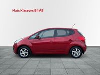 Begagnad Kia Venga 91 HK (66 kW) 2014 Röd Halvkombi