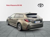 Begagnad Toyota Corolla Style 124 HK (91 kW) 2020 Grön Kombi