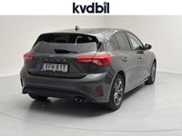 Begagnad Ford Focus ST-Line 125 HK (91 kW) 2020 Grå metallic Halvkombi