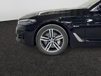 Begagnad BMW 530 292 HK (214 kW) 2023 Svart Kombi
