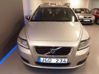 begagnad Volvo V50 1.8 Flexifuel Kinetic 125hk/ Drag/ AC/ Bra skick