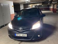 Begagnad Toyota Yaris 99 HK (72 kW) 2013 Halvkombi