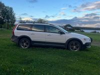 Begagnad Volvo XC70 Kinetic 185 HK (136 kW) 2008 Vit Kombi