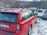 Begagnad Volvo V50 180 HK (132 kW) 2009 Röd Kombi