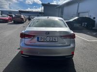 begagnad Lexus IS300h 2.5 Luxury ML Euro 6