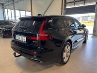 Begagnad Volvo V60 CC Momentum 198 HK (145 kW) 2020 Svart Kombi