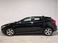 Begagnad Volvo V40 Kinetic 122 HK (89 kW) 2016 Svart Halvkombi