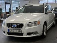 Begagnad Volvo V70 Momentum 163 HK (119 kW) 2010 Vit Kombi