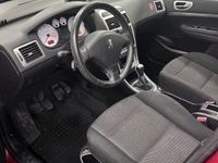 begagnad Peugeot 307 5-dörrar 2.0 Euro 4