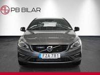 Begagnad Volvo V60 R-Design 190 HK (139 kW) 2015 Grå Kombi
