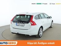 Begagnad Volvo V60 Summum 192 HK (141 kW) 2016 Vit Kombi