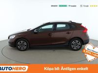 Begagnad Volvo V40 CC Momentum 151 HK (111 kW) 2018 Brun Kombi