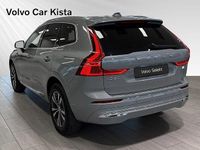 Begagnad Volvo XC60 Core 355 HK (261 kW) 2023 Grå SUV