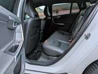begagnad Volvo V60 D6 Plug-in Hybrid AWD Classic Summum 2018