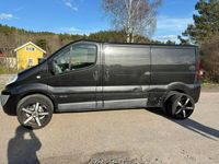 begagnad Renault Trafic 115dci dubbla skjutdörrar