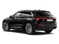 Begagnad Audi Q8 e-tron S-Line 300 kW (408 HK) 2024 Metallic SUV
