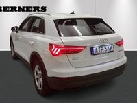 begagnad Audi Q3 45 TFSI e PHEV 180 DSG / Dragkrok / Proline Edition