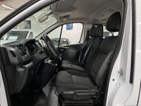 begagnad Renault Trafic III Dhytt Nordic Line 6 Sits 3.0t 2.0 dCi 145