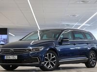 Begagnad VW Passat GTE 218 HK (160 kW) 2023 Blå Kombi