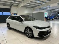 Begagnad VW Passat R-line 272 HK (200 kW) 2024 Vit Kombi