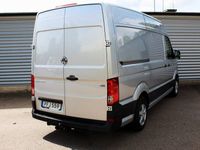 begagnad VW Crafter 35 2.0 TDI 177hk |GPS |Värmare |Drag |Eu6