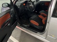 begagnad Citroën C2 1.4 besiktigad skattad