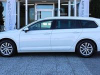 begagnad VW Passat Sportscombi 2.0 TDI Drag/ Kamera/ Värmare