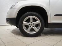 Begagnad Skoda Yeti Experience 105 HK (77 kW) 2012 Vit SUV