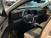 Begagnad Hyundai Kona Advanced 160 kW (218 HK) 2024 Vit SUV