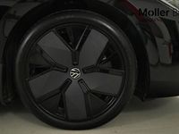 Begagnad VW Passat R-line 193 HK (141 kW) 2024 Svart (grenadilla black metallic) Kombi