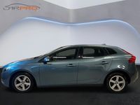 begagnad Volvo V40 D2 Powershift Lågmilare/ Ny kamrem/ Dieselvärmare