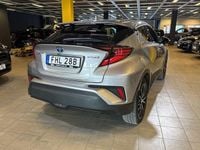Begagnad Toyota C-HR Executive 122 HK (89 kW) 2019 Grå SUV