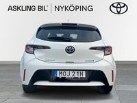 begagnad Toyota Corolla Hybrid Corolla VersoStyle 1,8 e-CVT Euro 6 2021, Kombi