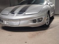 Begagnad Pontiac Firebird 196 HK (144 kW) 2000