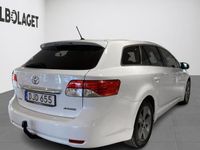 begagnad Toyota Avensis Kombi 2.0 D-4D BKAM 2014, Kombi