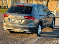 begagnad VW Tiguan Allspace 2.0 TSI BlueMotion 4Motion 7 SITS Premium